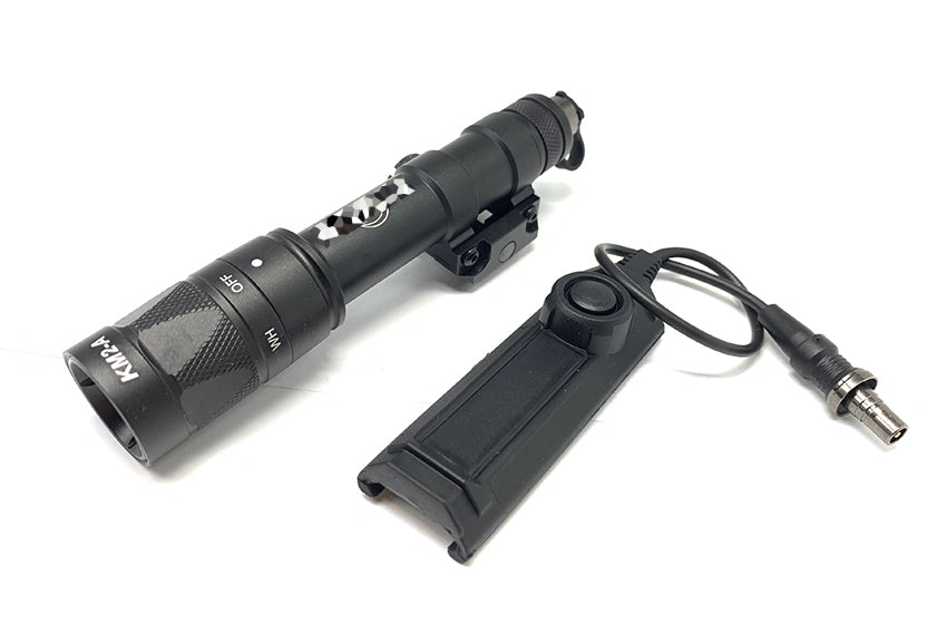 SF M600W KM1-A (INTERRUPTEUR À DOUBLE FONCTION, VERSION STROBE, NOIR)