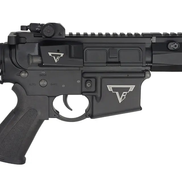 Close-up of DOUBLE BELL M4 AEG AIRSOFT rifle black body with logo and trigger details