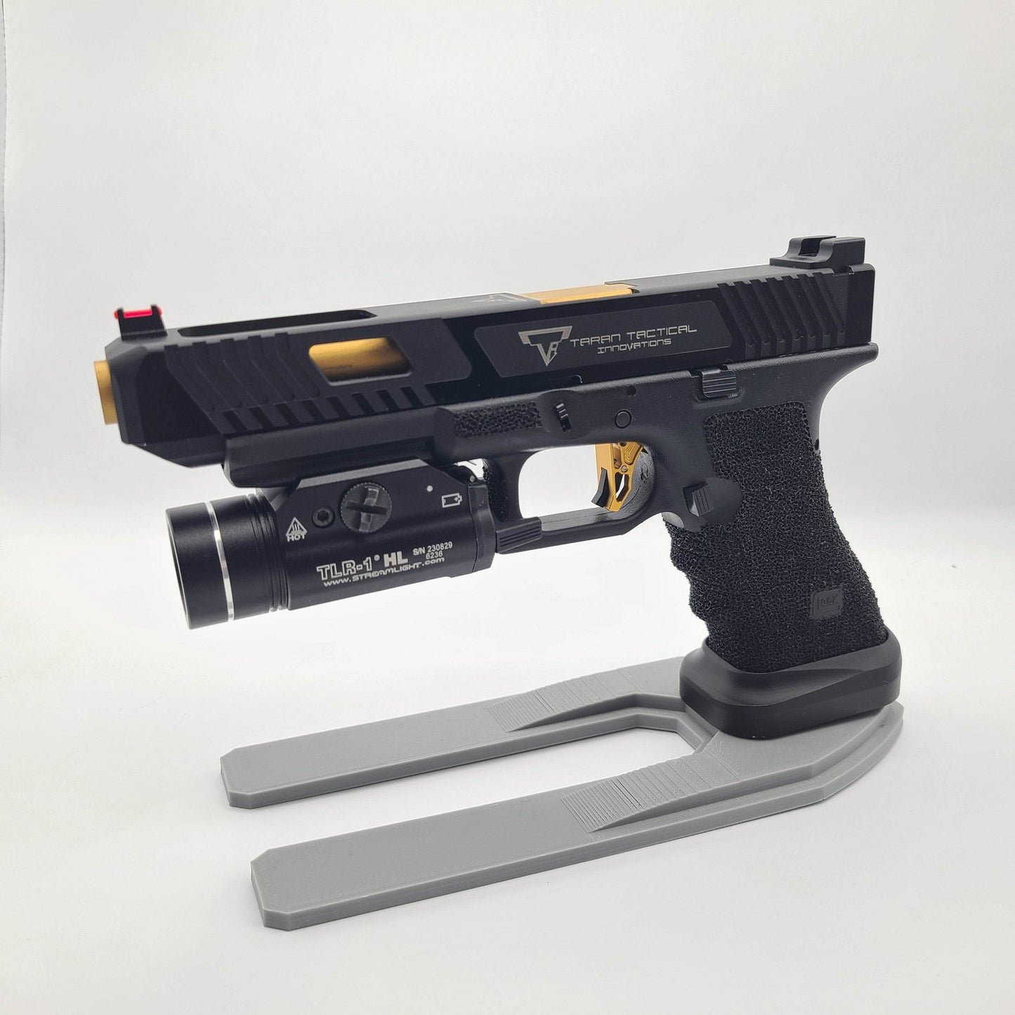 ARMY ARMAMENT GLOCK 34 TTI COMBAT MASTER + 3 CHARGEURS - DISTRICT AIRSOFT