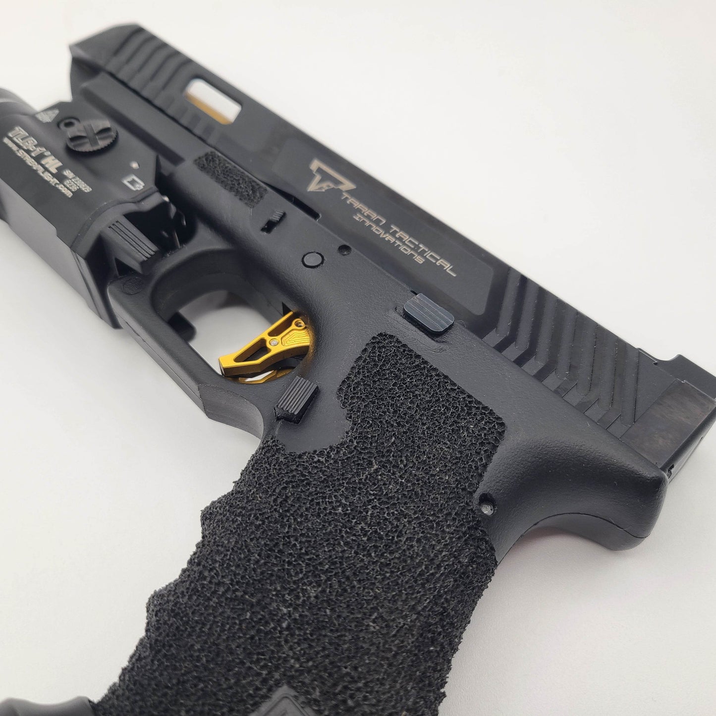 ARMY ARMAMENT GLOCK 34 TTI COMBAT MASTER + 3 CHARGEURS - DISTRICT AIRSOFT