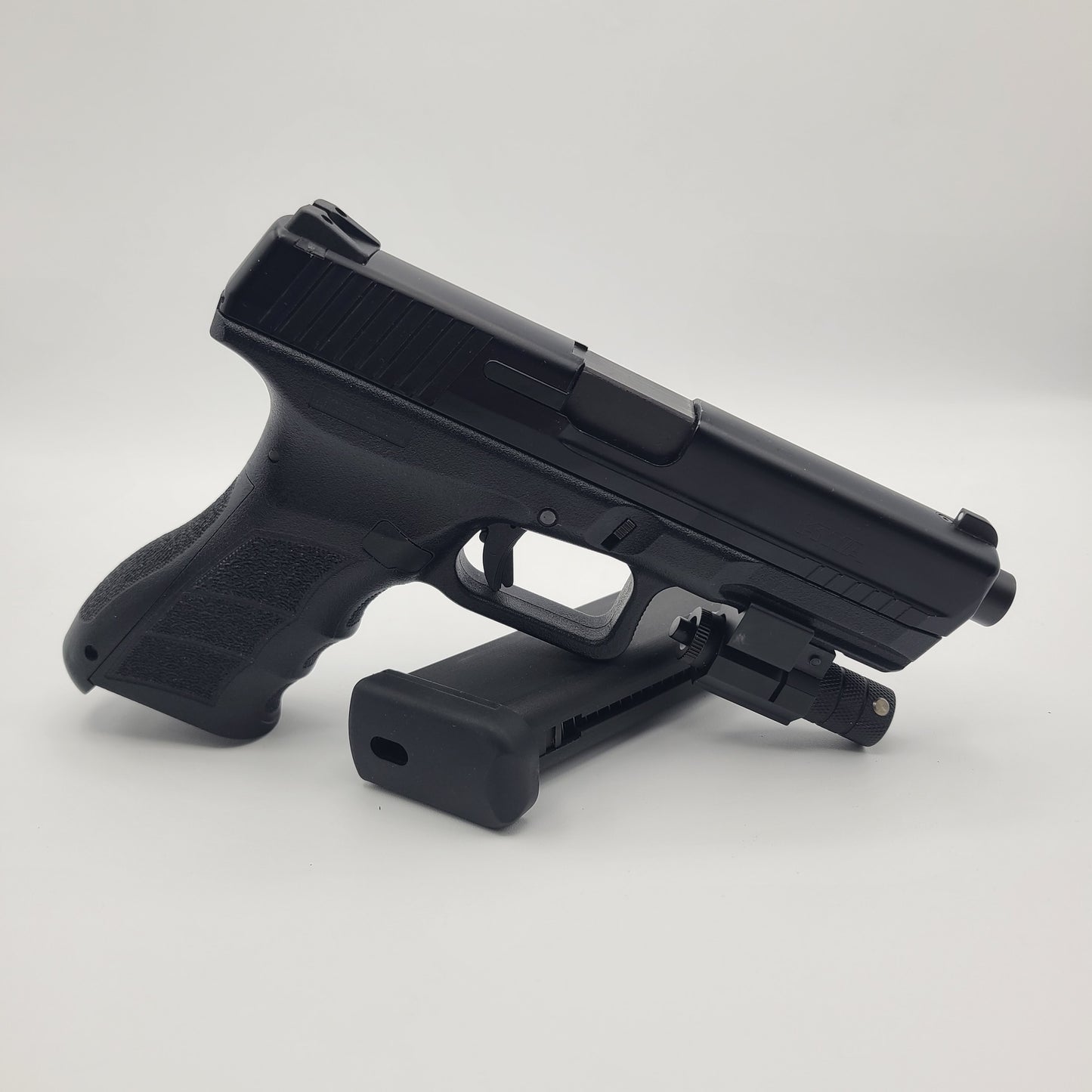 KWA ATP-LE + LASER - DISTRICT AIRSOFT