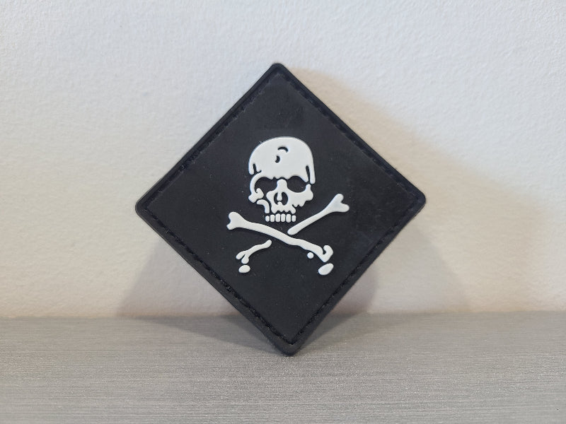 PATCH-SKULL-PVC-DISTRICTAIRSOFT-1