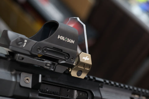 Holosun Red Dot Sight with Airsoft Lens Protector for Enhanced Protection and Clarity